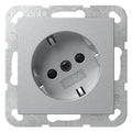 GIRA 441826 SCHUKO-Steckdose 30°+Shutter System 55 Farbe Alu