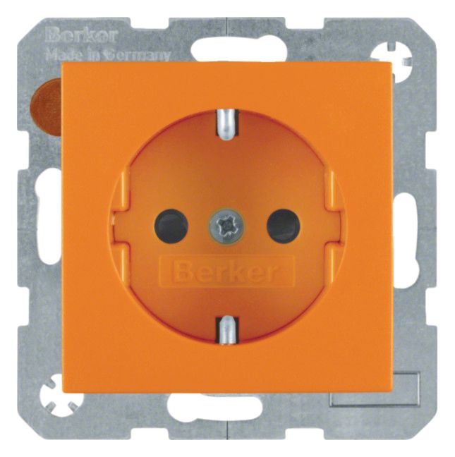 Berker 47231914 Steckdose SCHUKO m.erh.BS S.1/B.3/B.7 orange matt