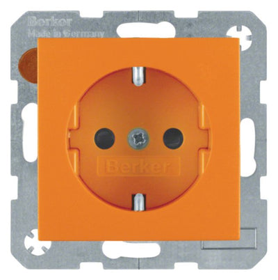 Berker 47231914 Steckdose SCHUKO m.erh.BS S.1/B.3/B.7 orange matt