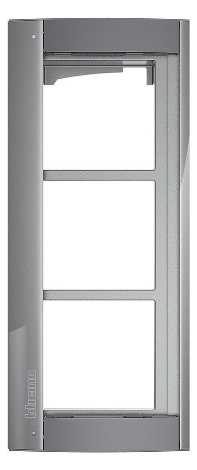 BTicino 350233 Abdeckrahmen 3M m.Träger f.Türstation SFERA Aluminium Allstreet