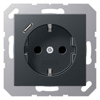 Jung A1520-18CANM SCHUKOsteckdose m.USB Typ C