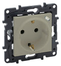Legrand 864627 Schuko Steckdose m.Sub-C Steckklemmen Ber.schutz Niloe Step Sand