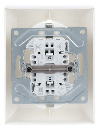 BJ 202 EUJ-914 SCHUKO® Doppelsteckdose volle Abdeckung