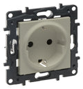 Legrand 864662 Schuko Steckdose (SL) Berührungsschutz Niloe Step Sand