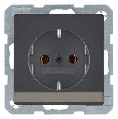 Berker 47506086 Steckdose SCHUKO m.B-feld Q.1/Q.3 anthrazit samt