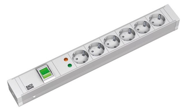 Bachmann 333.005 19" 1,5HE 6xSchuko 1xSchalter ÜSS Strom 2m Schuko