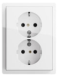GIRA 0780112 SCHUKO-Doppelsteckdose m.Rahmen Flächenschalter Reinweiß gl.
