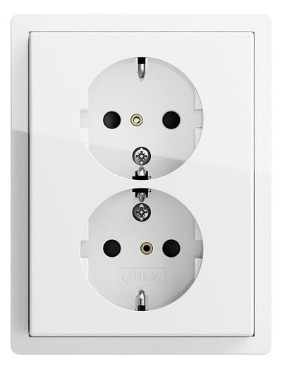 GIRA 0780112 SCHUKO-Doppelsteckdose m.Rahmen Flächenschalter Reinweiß gl.