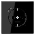 Jung LS1520-18CSW SCHUKOsteckdose m.USB Typ C