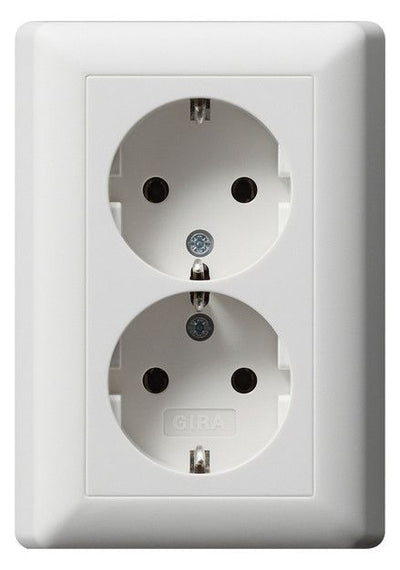 GIRA 078804 SCHUKO-Doppelsteckdose Voll- platte o.Krallen Standard 55 Reinweiß se