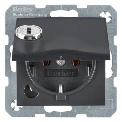 Berker 47631606 SCHUKO Steckdose m.Steckklemme Klappd.Schloss