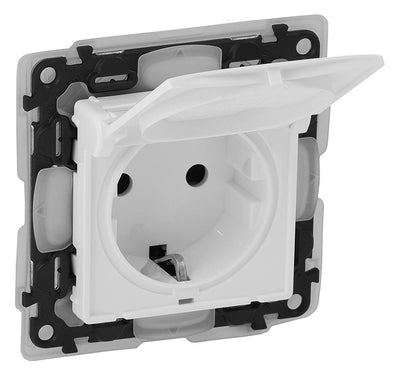 Legrand 753119 Schuko Steckdose IP44 Valena Life ultraweiß