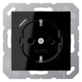 Jung A1520-18CSW SCHUKOsteckdose m.USB Typ C