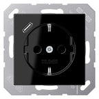 Jung A1520-18CSW SCHUKOsteckdose m.USB Typ C