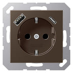 Jung A1520-15CAMO SCHUKOsteckdose m.USB Typ AC