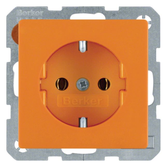 Berker 47436014 Steckdose SCHUKO Q.1/Q.3 orange samt