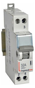 Legrand 412902 CX3 Wechselschalter 1We m.Mittelstellung 32A AC-22A 1TE
