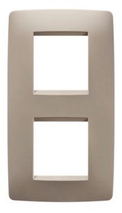 GEWISS GW16124TC Abdeckrahmen ONE International 2+2M vert. 71mm Hanf